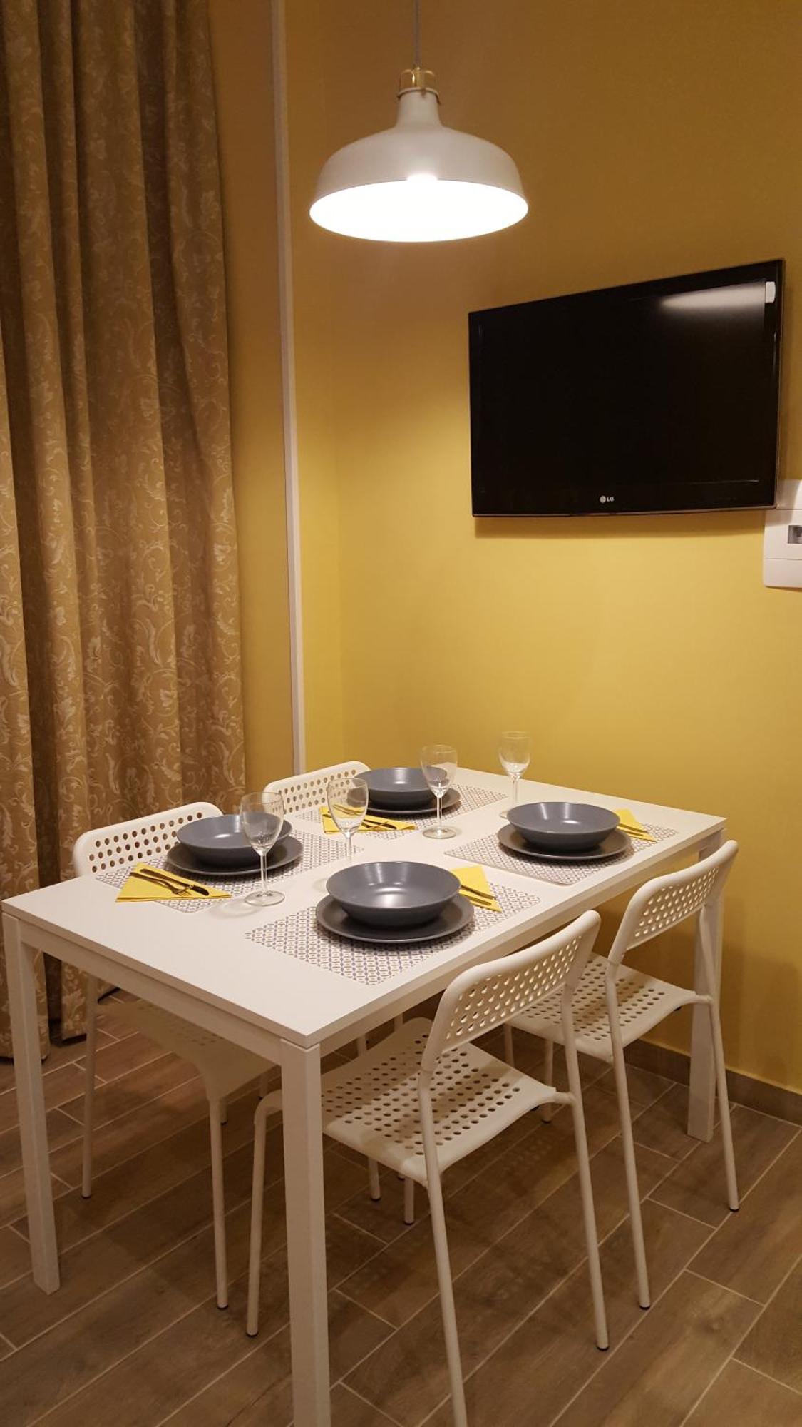 Gennarino'S Home เนเปิลส์ ภายนอก รูปภาพ
